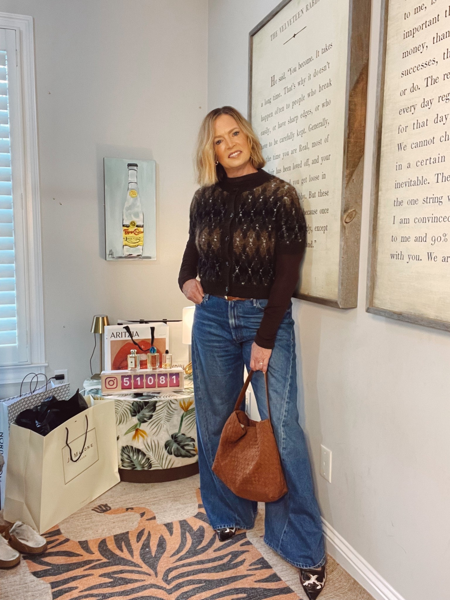 ✨ Obsessed with these MOTHER Lemon Twist Jeans — they’ve gone viral in 2025 for a reason 😍 They’re super flattering and honestly make you look taller with that perfect wide-leg silhouette. The curved side stitching subtly elongates the legs and gives the cutest, elegant drape.

👖 They now come in two washes (think Rolling in the Dough + Yes Chef/mid-denim vibes) — so you can choose your mood. They sell out everywhere so grab while you can! Truly, they are so popular that I feel confident they’ll re-stock if you’re not ready to buy, but if you are ready, here they are.🙌

Perfect with boots, sneakers, and heels — wardrobe staple energy. 💛

#motherdenim #jeanslover #denimstyle #ootd #tallgirlstyle #widelegjeans #LTKstyletip

#LTKootd #LTKgrwm #LTKOver40