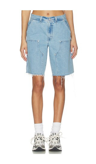 LEVI'S Baggy Dad Utility Jort in Blue. - size 30 | Revolve Clothing (Global)