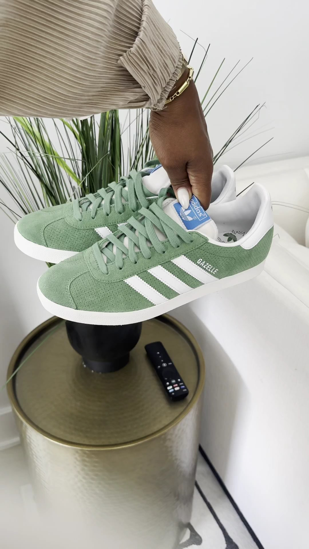 I'm obsessed with these @adidas 

#shoeobsession #adiddaskicks #shoes #shoecollection * #outfitinspo #flyageless #winterstyle #whatiwore #shorthairstyle #midlife #fashionover40 #stylereel #ootd #explorepage #BlackFriday #Deals #CyberMonday #fitnessinspo #LTKHosting #whattowear 

#LTKGiftGuide #LTKHoliday #LTKSeasonal #LTKStyleTip #LTKTravel #LTKShoeCrush