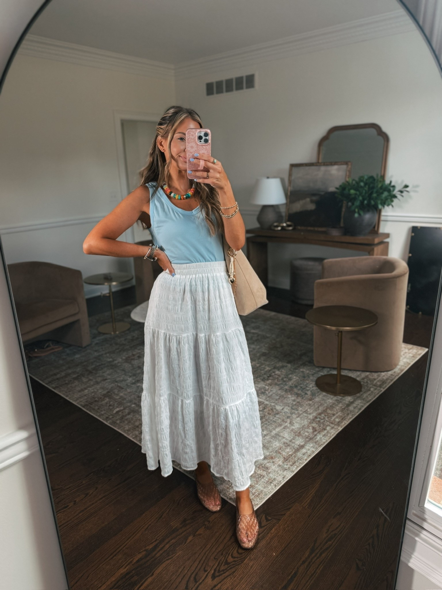 The perfect summer look! ☀️🌸🩵