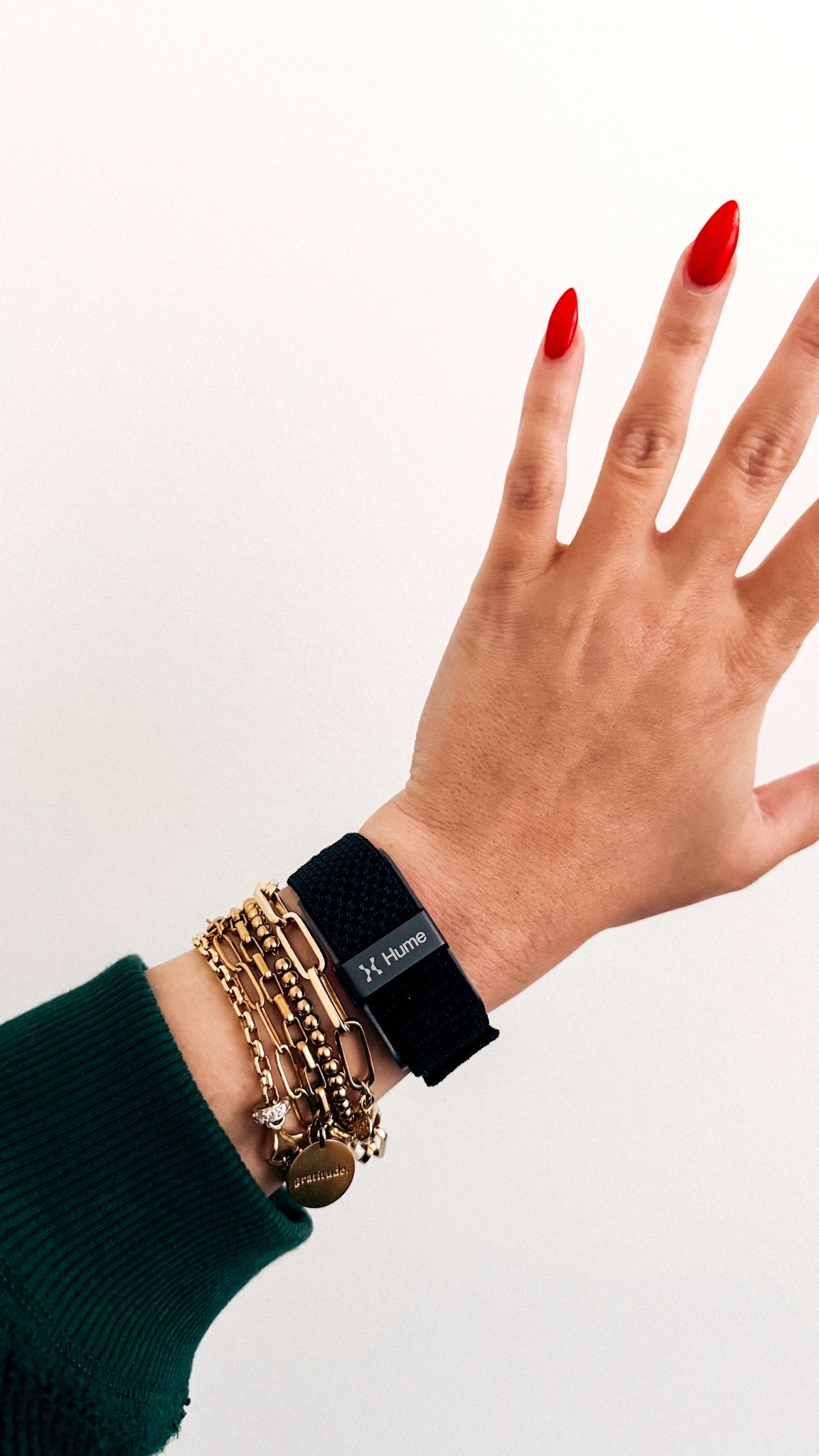 obsessed with my new hume band and body pod for tracking my goals ⌚️✨

#LTKActive #LTKfitnessgoals #LTKselfcare