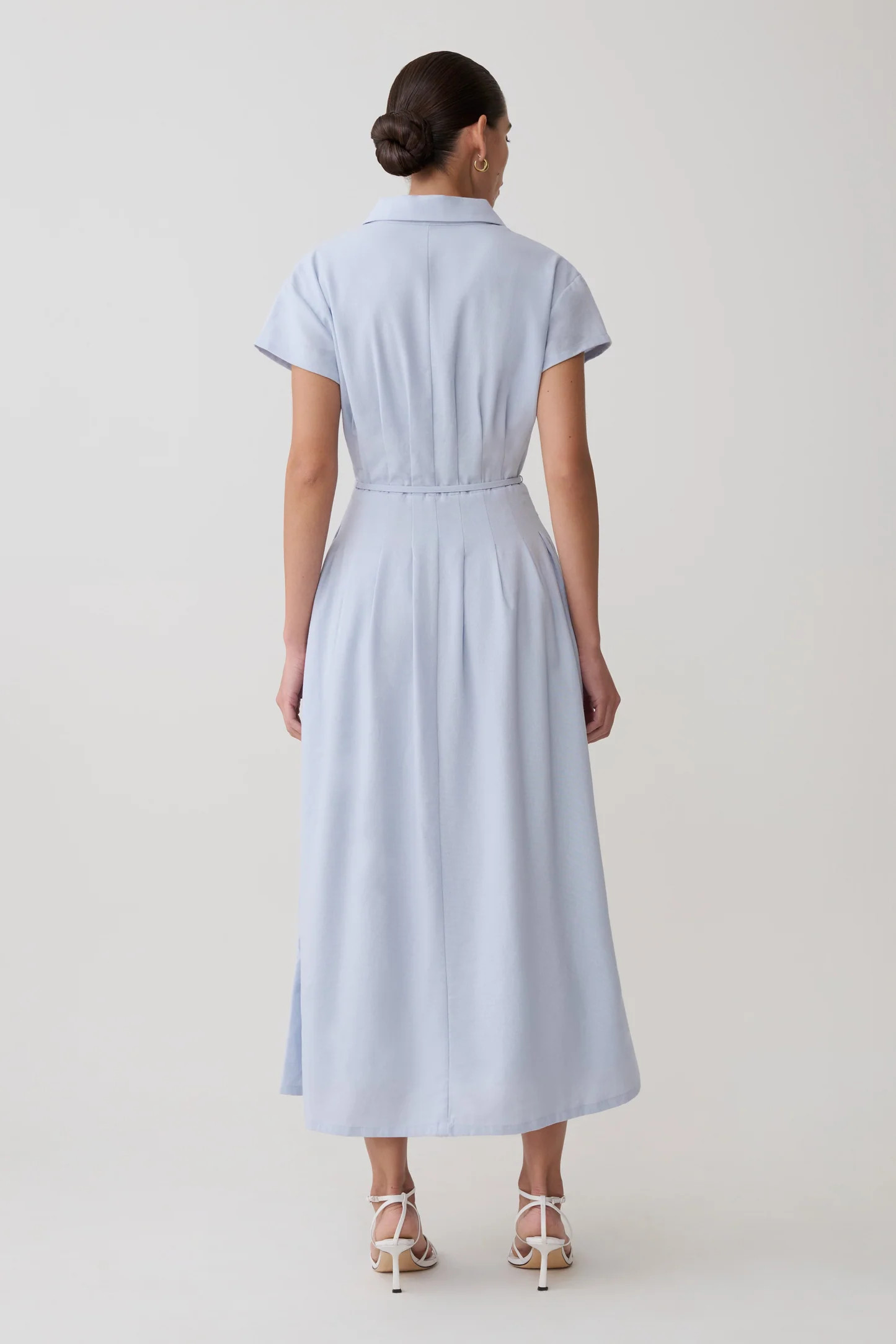 Aysha Buttoned Linen Midi Dress - Cornflower Blue | Meshki UK