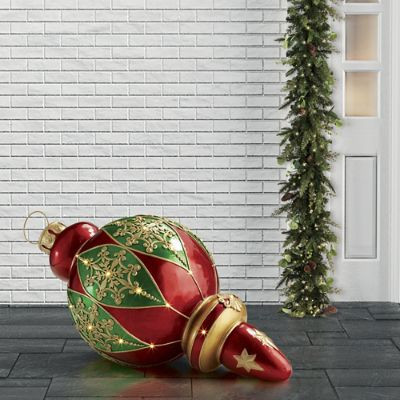 Feliz Finial Yard Ornament | Frontgate