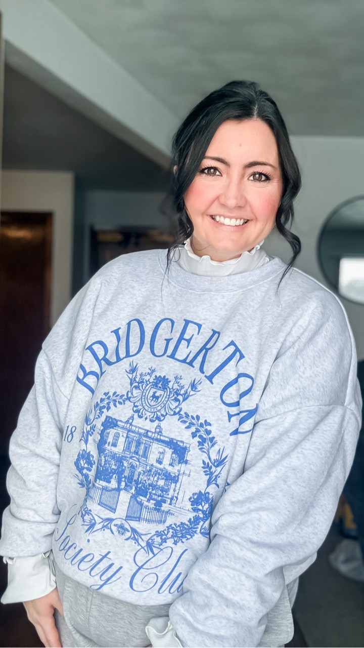 @bridgertonnetflix anyone?