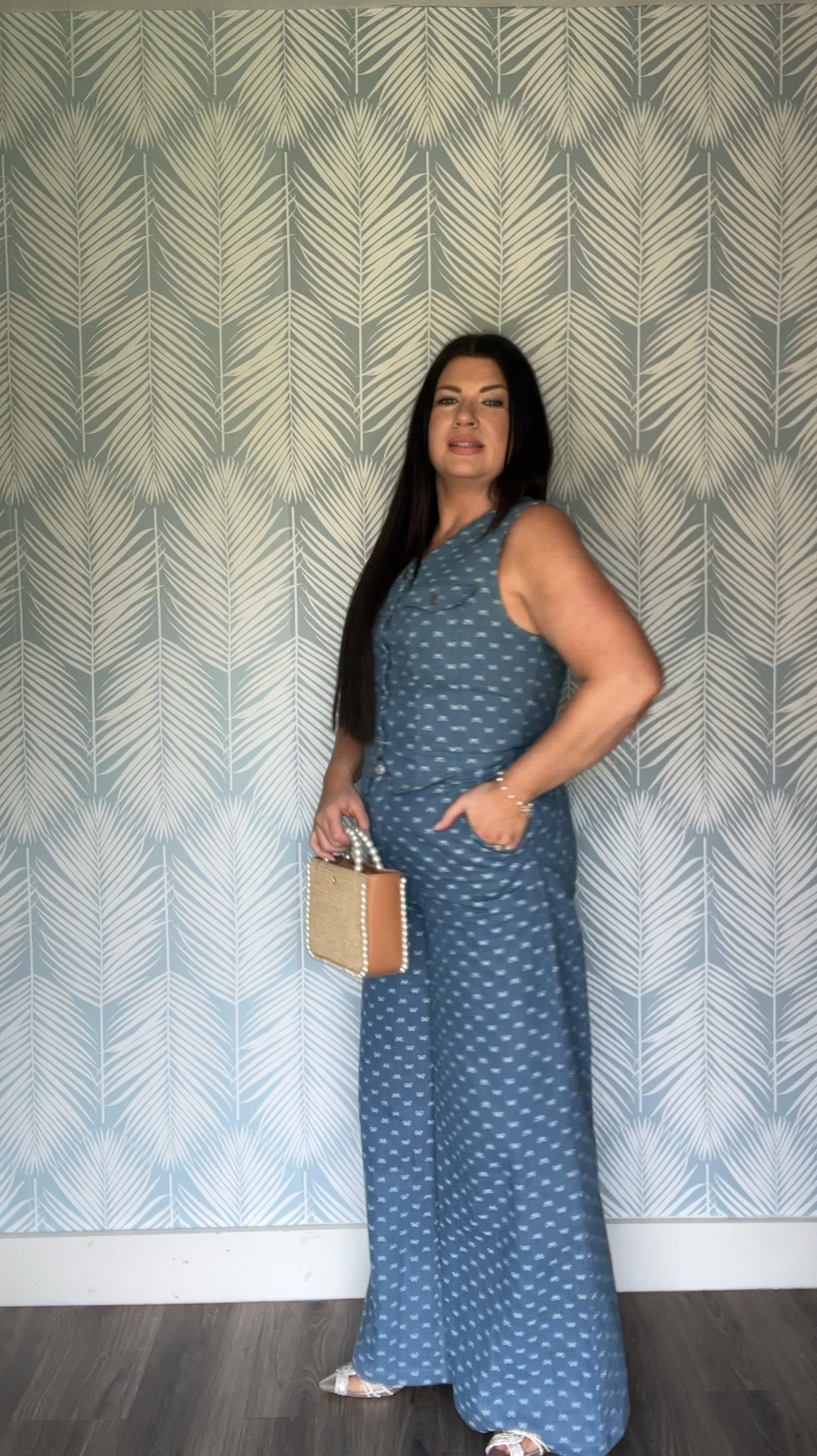 the bow details on this two piece denim set 😍 runs slightly small — wearing large 

#LTKMidsize #LTKWorkwear #LTKOver40