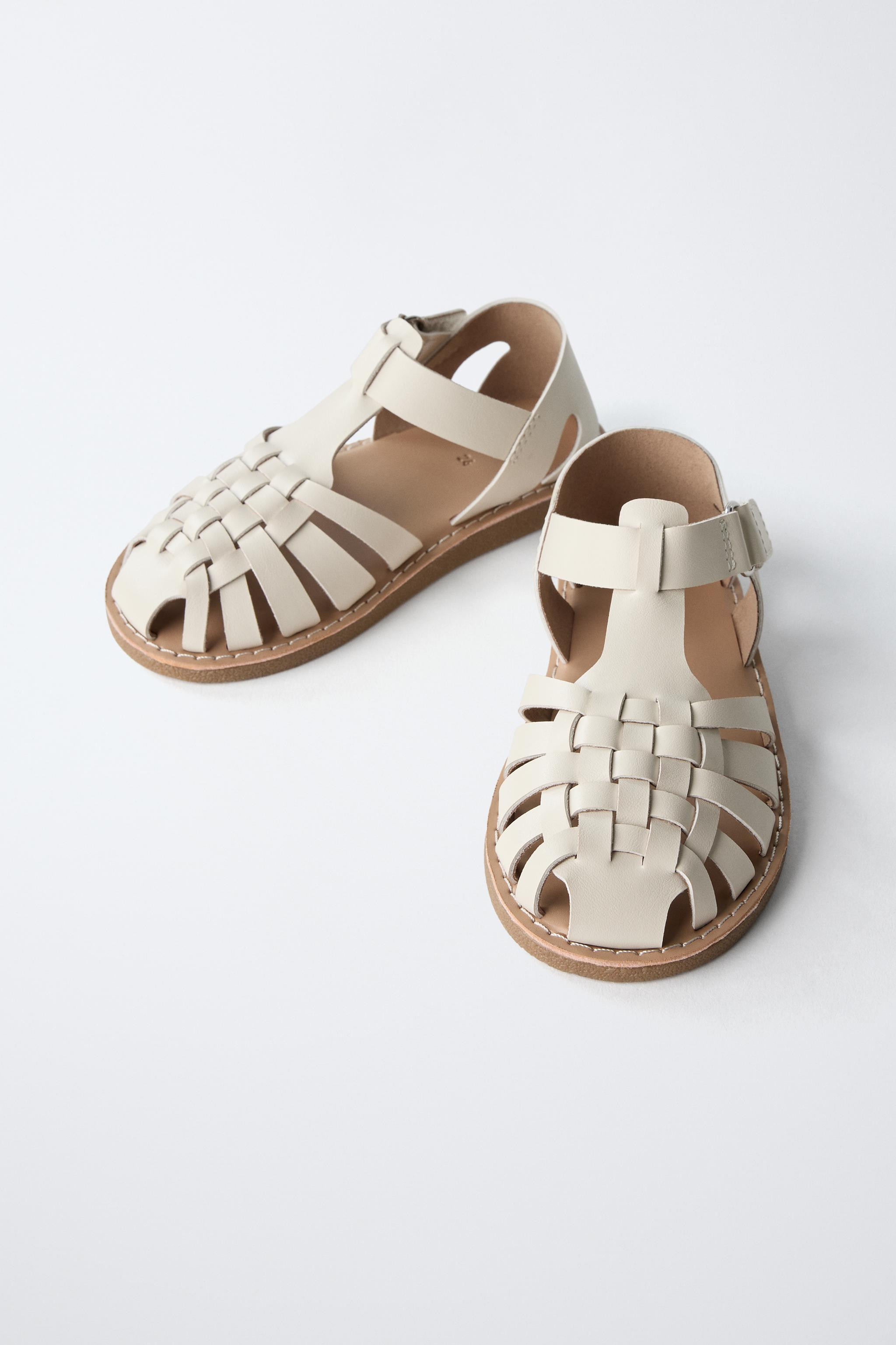 CLASSIC SANDALS | Zara US