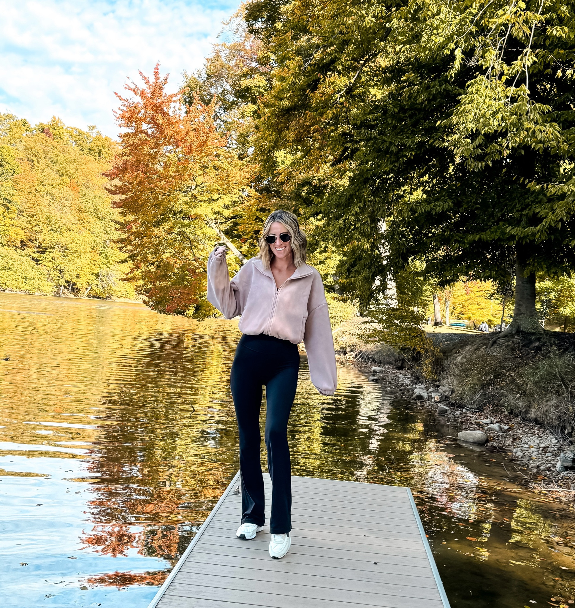 Winter and fall outfit ideas for cold weather
Amazon fuzzy cropped jacket 