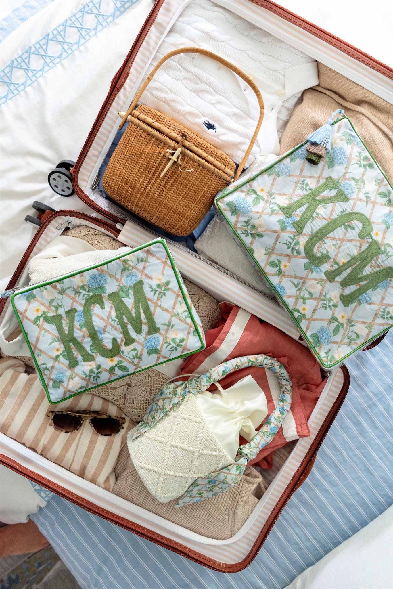 I found the best travel bags for your next trip ❤️ these monogrammed travel pouches a vinyl coated inside & out and easy to wipe clean. Perfect for cosmetics & toiletries. Also, the large bag fits a standard laptop with pockets for your cords & accessories. 

#LTKTravel #LTKItBag #LTKOver40