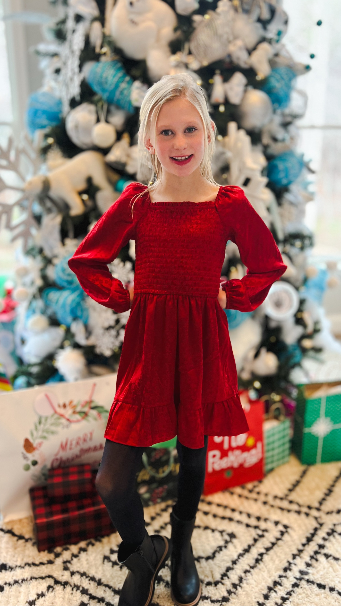 Christmas Dress ✨💕 Tween Christmas , Girls Christmas , Sibling Dresses, Holiday Attire. 



#LTKGiftGuide #LTKHoliday #LTKkids
