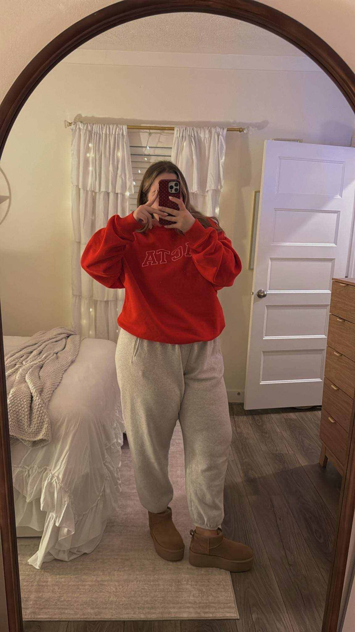 been living in this all week bc sick means comfy❤️🤧

crewneck is ACTA x HALLE collection❤️

****pants no longer available so i linked similar pants :) 

#LTKHoliday #LTKootd #LTKMidsize