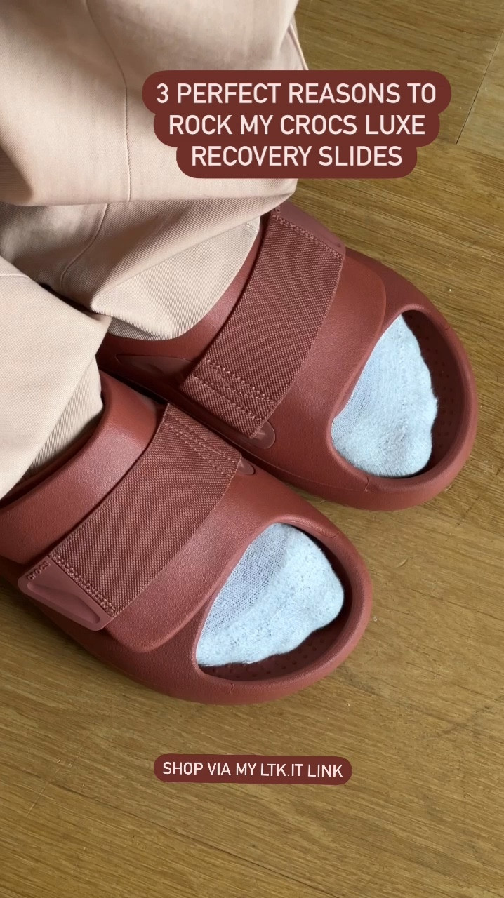 If you play sports, go hard in the gym, or are on your feet all day, these Crocs Luxe Recovery Slides are the move. 

They’ve got the right amount of cushion and have a textured footbed that feels like a mini foot massage. Plus, this Spice colorway makes it a stylish choice, whether you’re in recovery mode, running to the bodega, or having a few friends over. 

I pulled my favorite styles and colorway from the Crocs #MellowRecovery collection below—you know what to do. 👍🏽 #giftedbycrocs #mellow

#LTKMens #LTKVideo #LTKActive