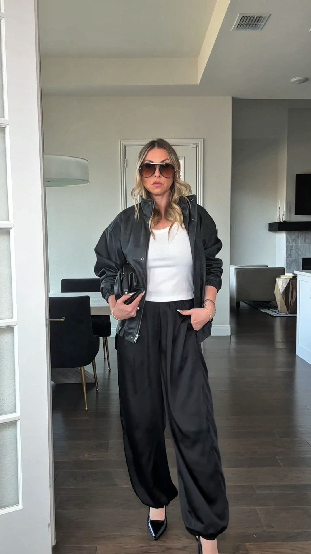 An outfit formula I come back to again and again — simple pieces styled intentionally.

A great blazer instantly elevates everyday basics, especially when paired with relaxed denim and classic heels. This look is one of my favorite ways to make casual pieces feel polished without overthinking it.

I love mixing affordable finds with timeless staples — this blazer is from Amazon, the heels are Sam Edelman, and the bag is Louis Vuitton. It’s a perfect example of high-low styling that works beautifully for real life.

If you’re looking for elevated everyday outfits, over 40 style inspiration, and simple pieces that always look polished, this formula never fails.
@target
#over40style #highlowfashion #elevatedeverydaystyle #classicstyle #ltkfashion