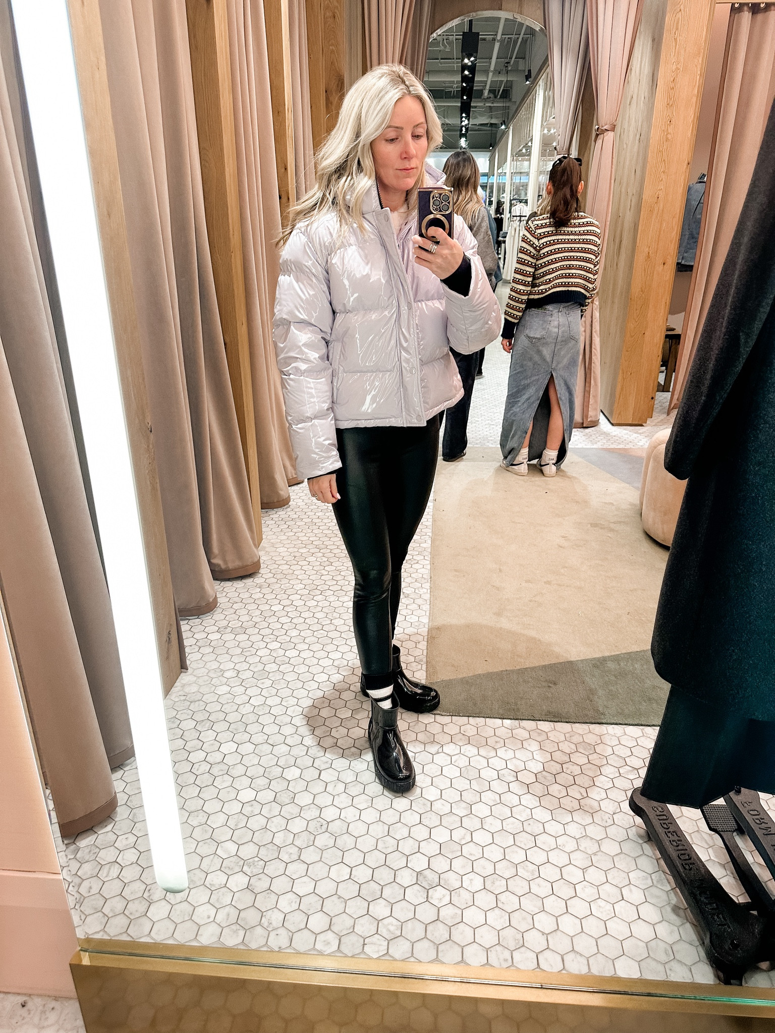 Puffer
Ski jacket 