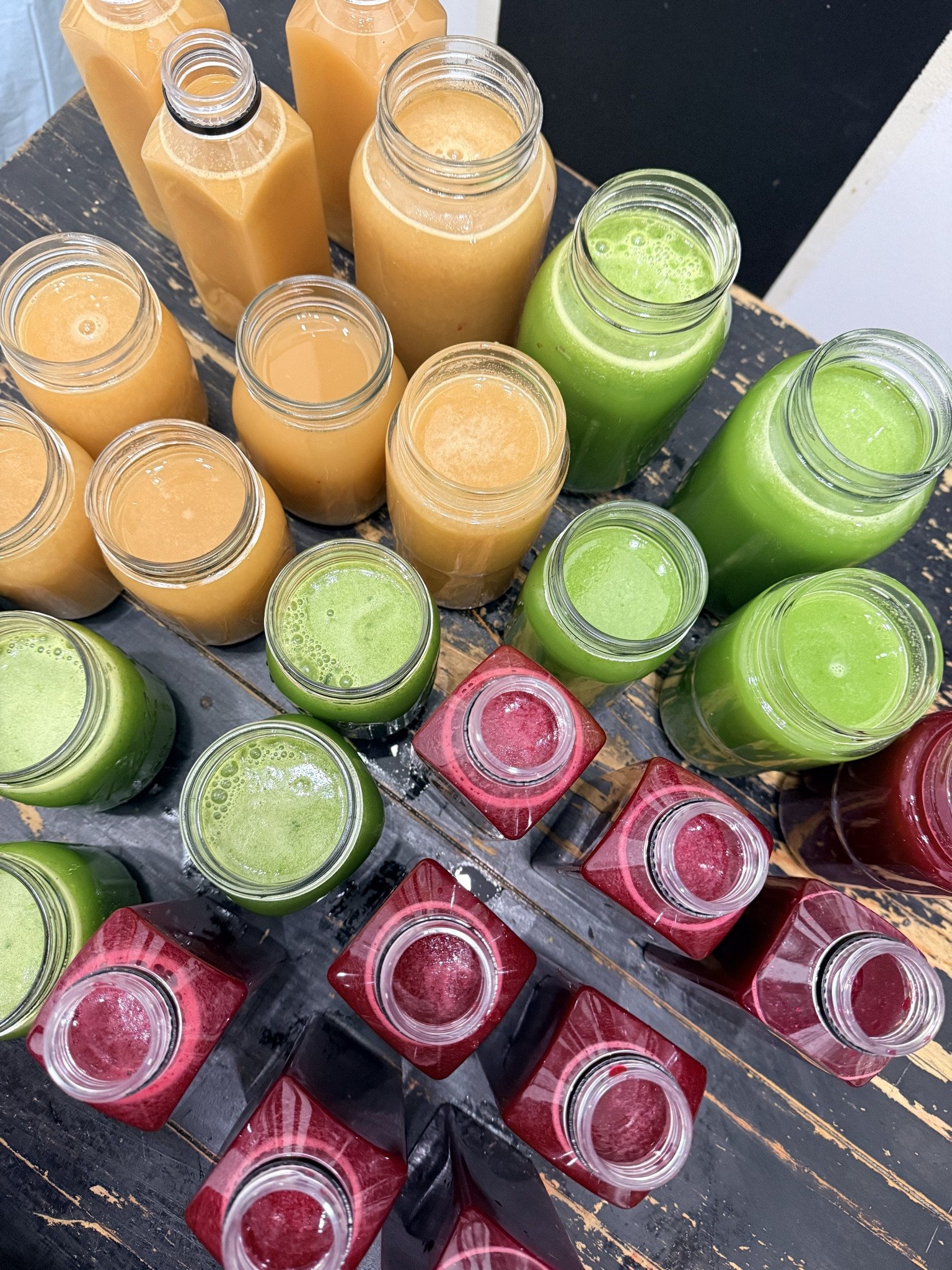 A good juicer isn’t just a kitchen appliance — it’s a lifestyle upgrade. 💚
If this is the year you’re choosing consistency, better habits, and taking your health seriously, start with a juicer that actually works.

#JuicingJourney #HealthyLifestyle #WellnessRoutine #FreshJuiceDaily #HealthFirst #JuicingLifestyle #SelfCareInvestment

#LTKHome #LTKselfcare #LTKfoodie