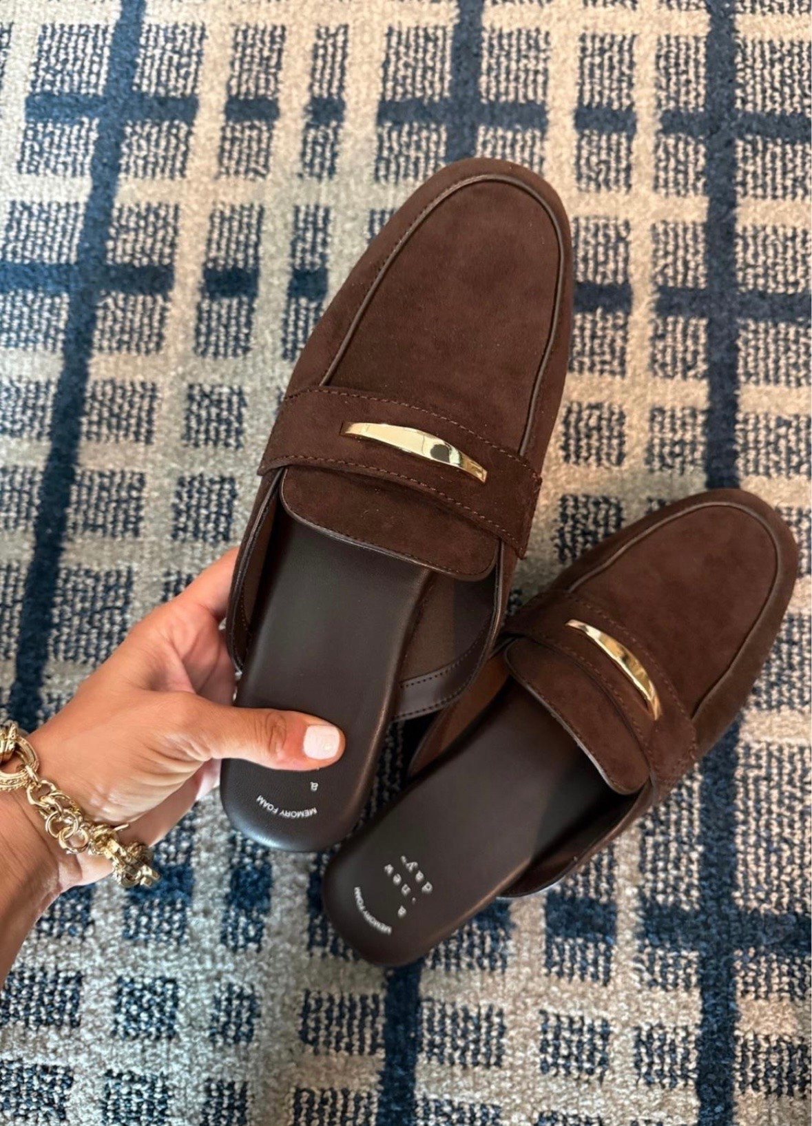 Target is absolutely killing the shoe game this season! 🤎 These are SO comfy, the rich brown color looks way more expensive than it is, AND they’re part of Target Deal Days! 🙌

Target Deal Days, Target shoes, brown shoes, fall shoes, comfortable shoes, Target fashion, Target finds, affordable shoes, fall outfit, fall fashion, Target deals, JulieFranks