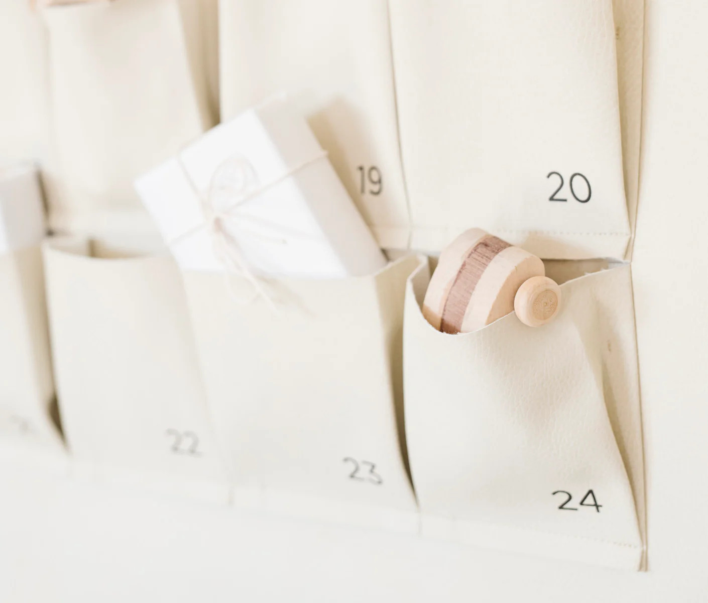 Small Advent Calendar-Ivory | Gathre