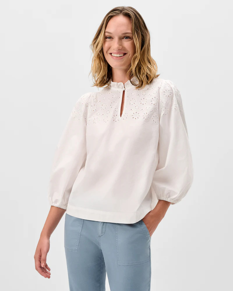 Libby Popover Blouse | johnnie O