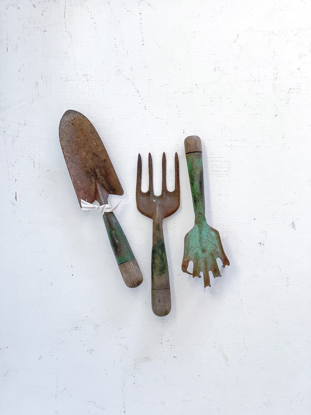 Vintage Chippy Green Gardening Tools - Etsy | Etsy (US)