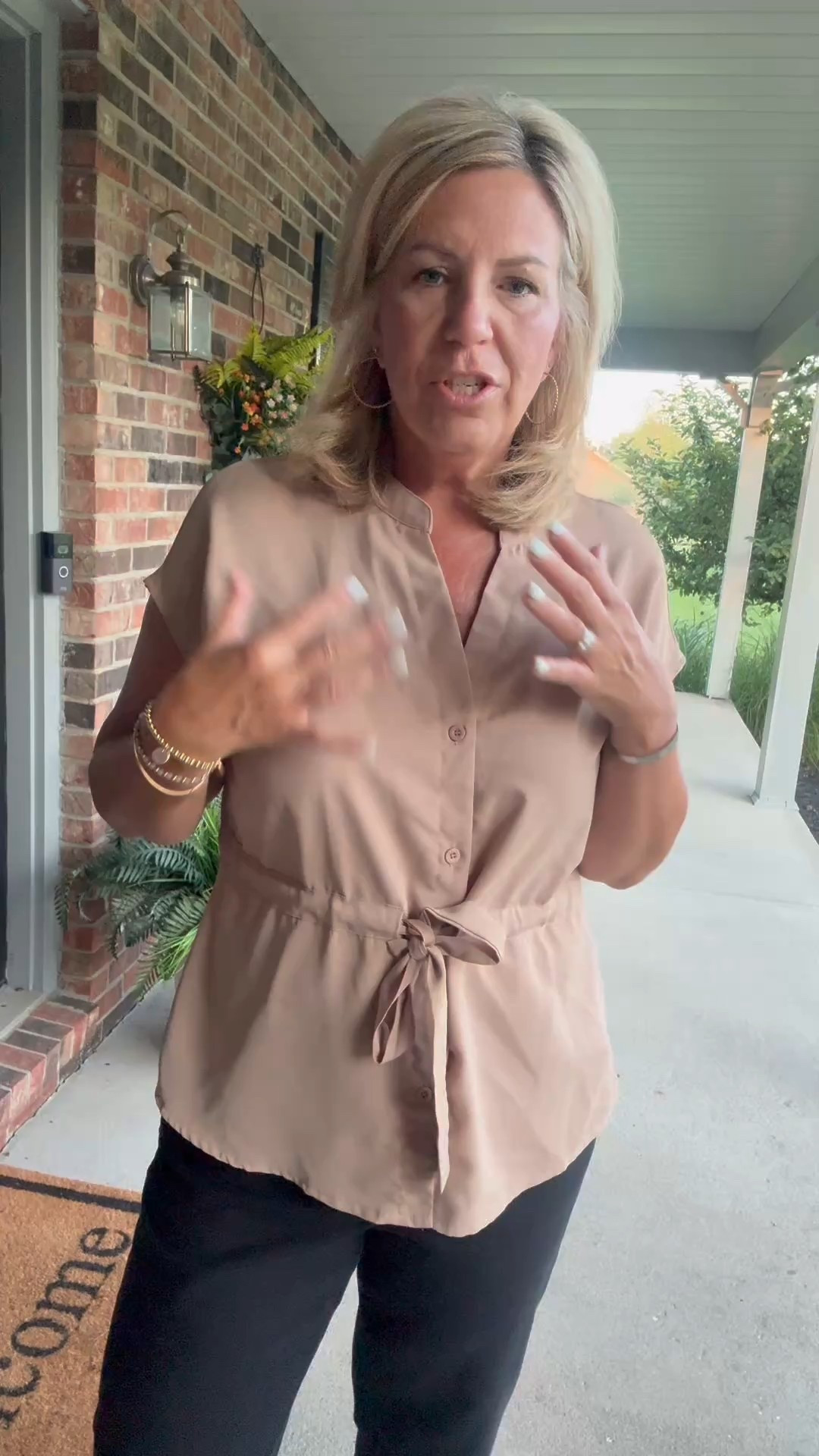 Blouse size Large
Pants size 12~~ I believe these pants were a little big
Shoes run true to size 

🌈 Available in a variety of colors

I’m 5’5”, size 12/14, and wear a large in most brands.

#LTKMidsize #LTKFindsUnder50 #LTKWorkwear