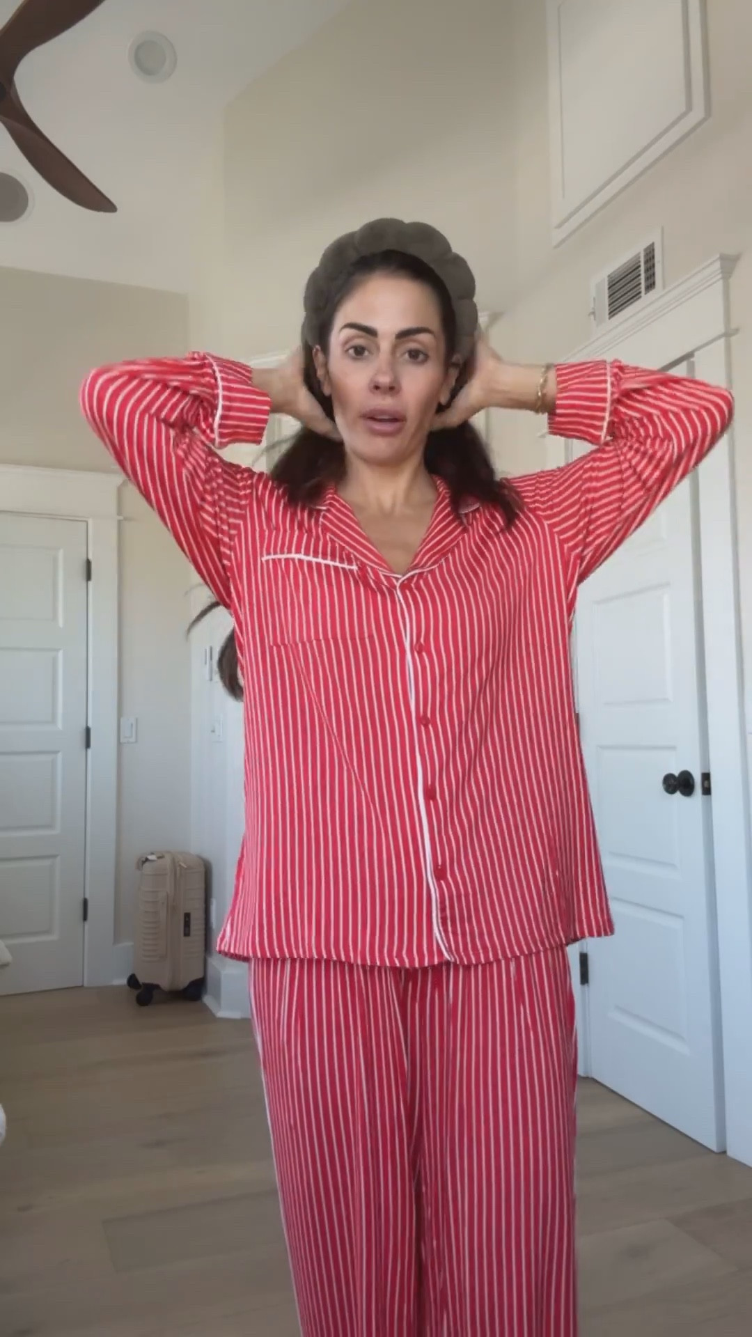 In a xs in both! 

aerie, aerie sale, aerie pajamas, pjs, aerie pjs, aerie pajamas, Lauren Mulloy, Californiaa

#LTKdayinmylife #LTKmomlife #LTKHoliday