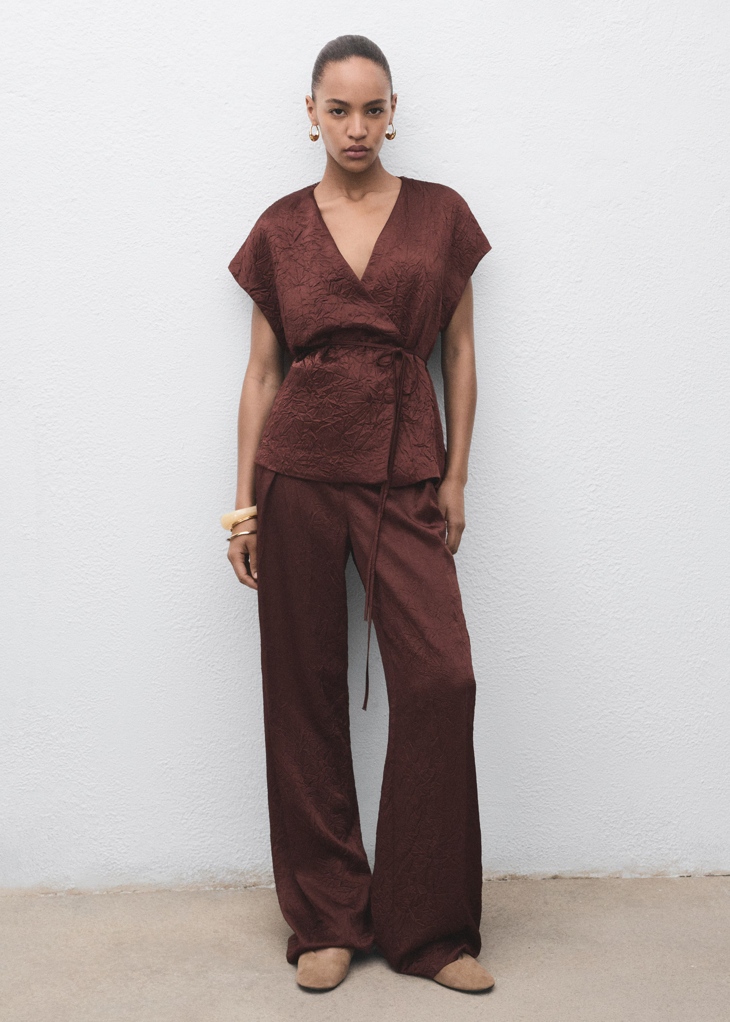 Double-breasted crinkled-effect vest - Women | MANGO USA | Mango (US/MX/AU)