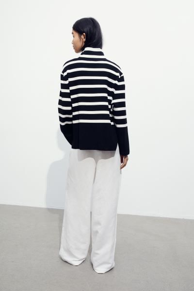 Mock Turtleneck Sweater - Black/striped - Ladies | H&M US | H&M (US + CA)