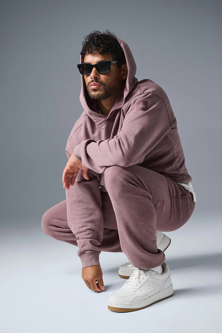 Chill Vintage Wash Hoodie | Alo Yoga (US)
