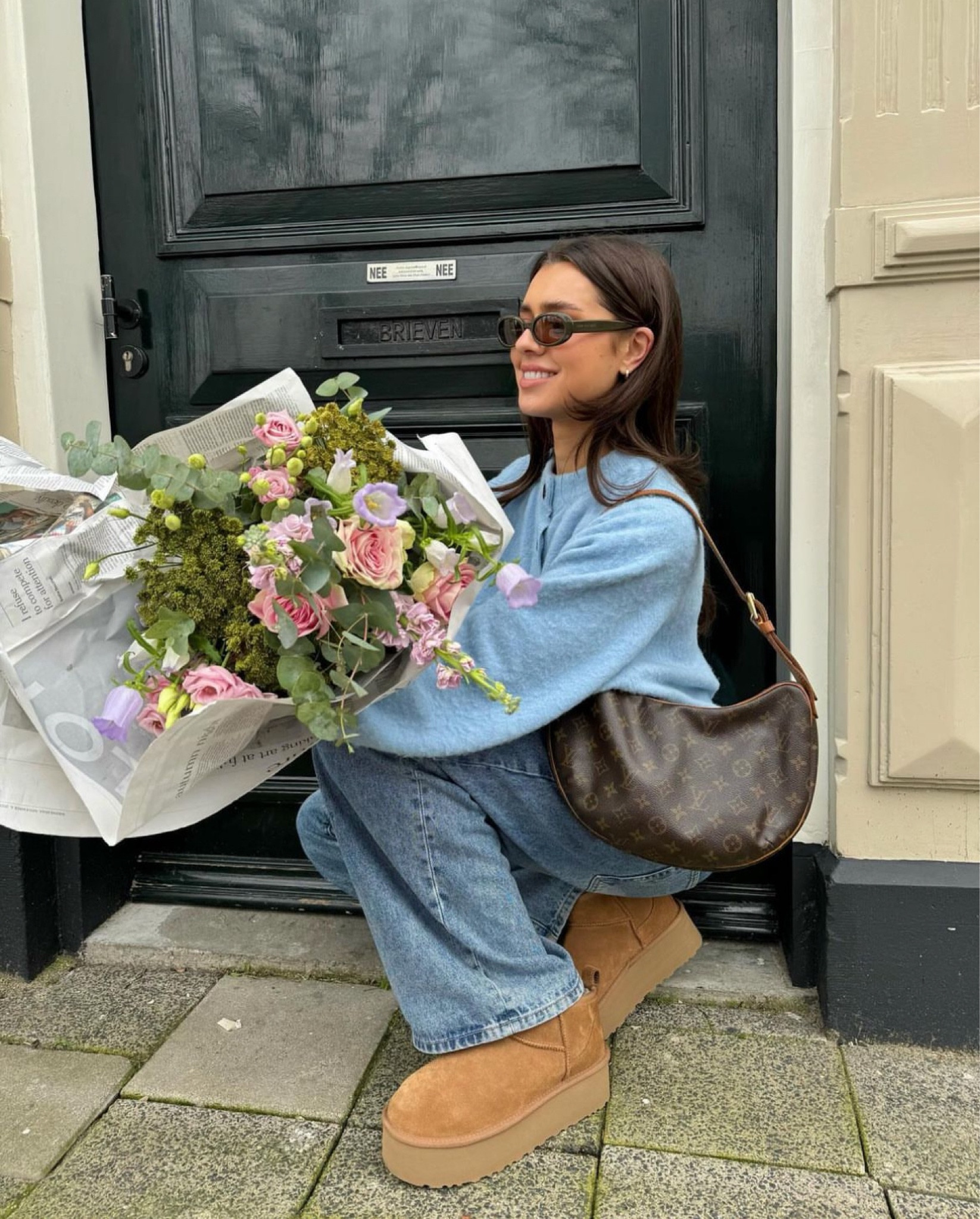 cool girls wear uggs