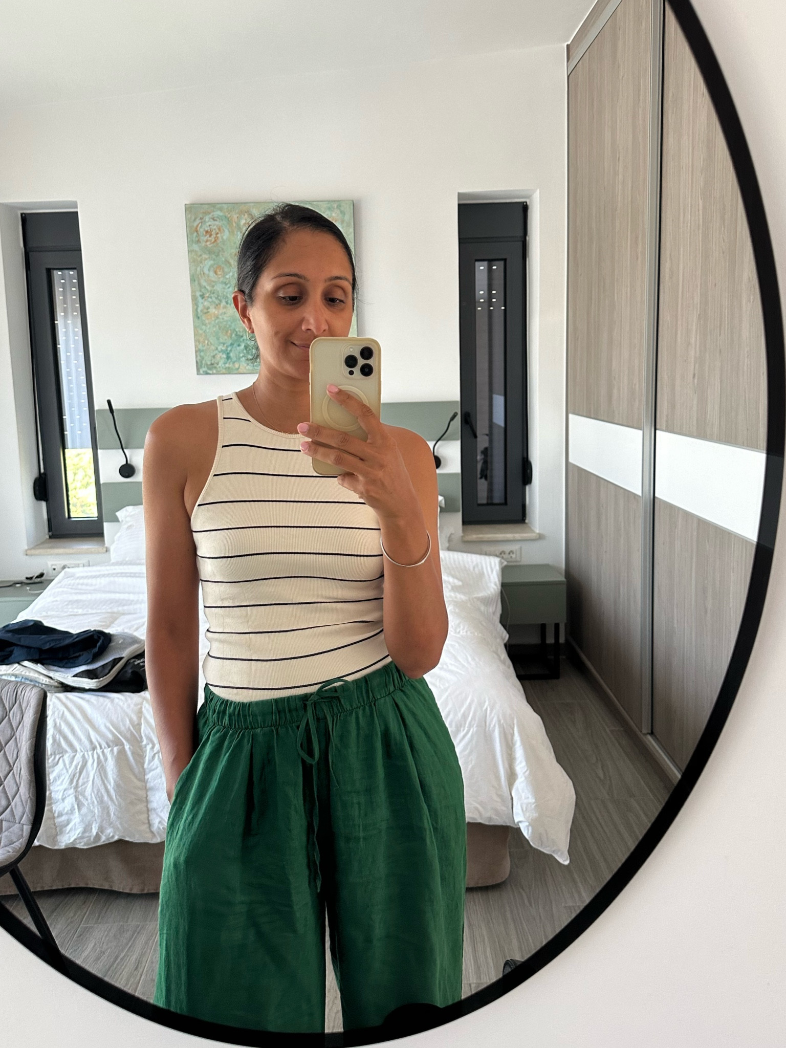 Outfit for first day in Crete


#LTKtravel #LTKSeasonal #LTKunder100