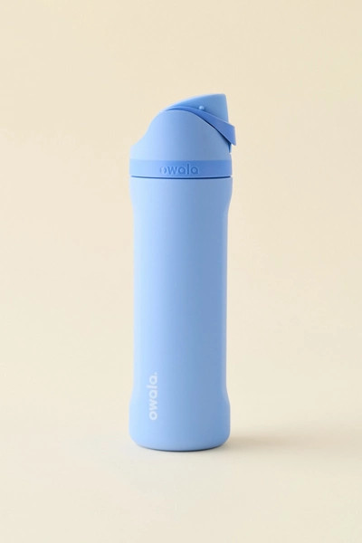Owala FreeSip 24 oz Water Bottle | Urban Outfitters (US and RoW)
