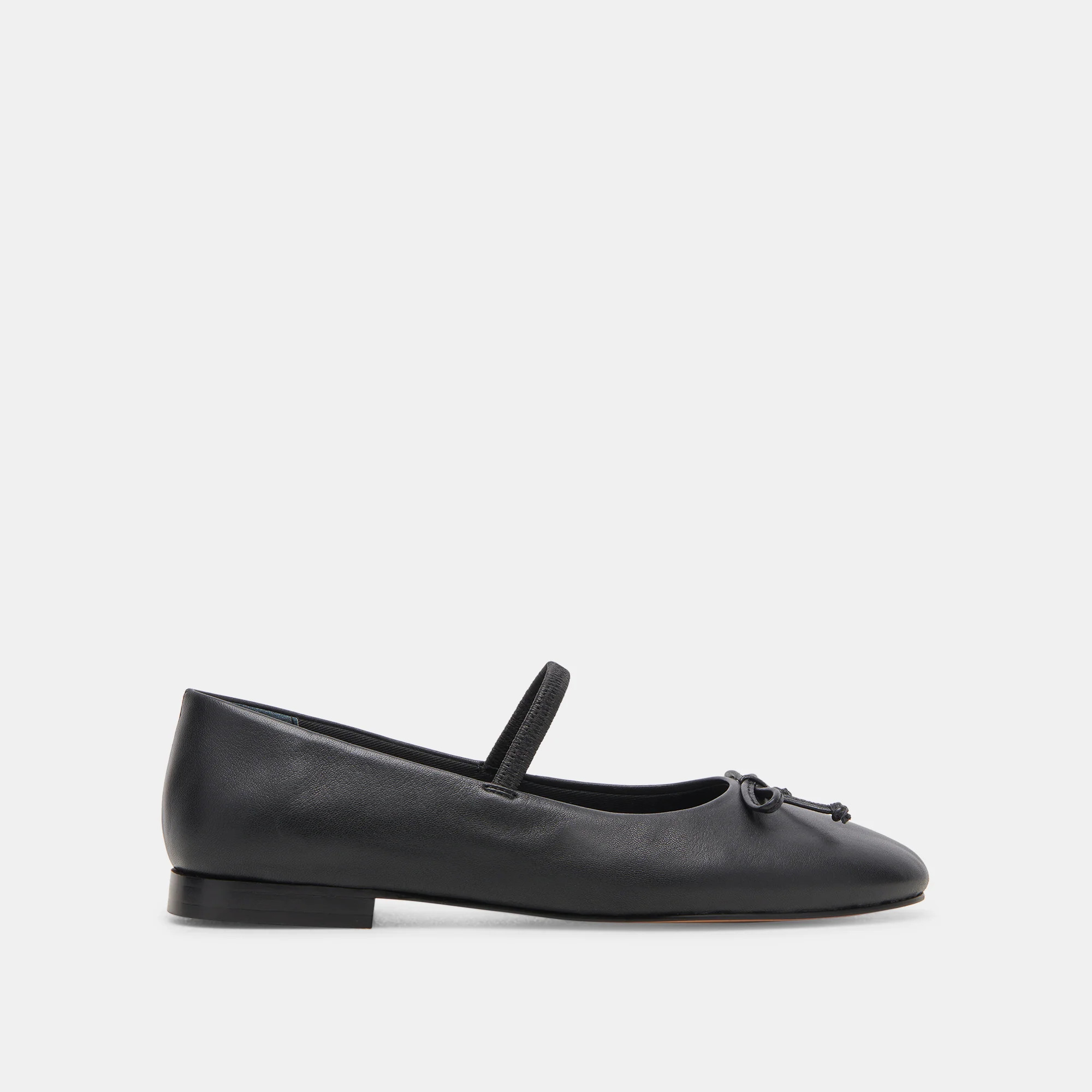 Carin Ballet Flats | DolceVita.com