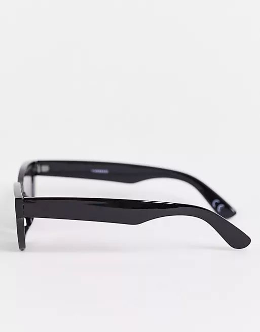 ASOS DESIGN cat eye sunglasses with smoke lens in black - BLACK | ASOS (Global)