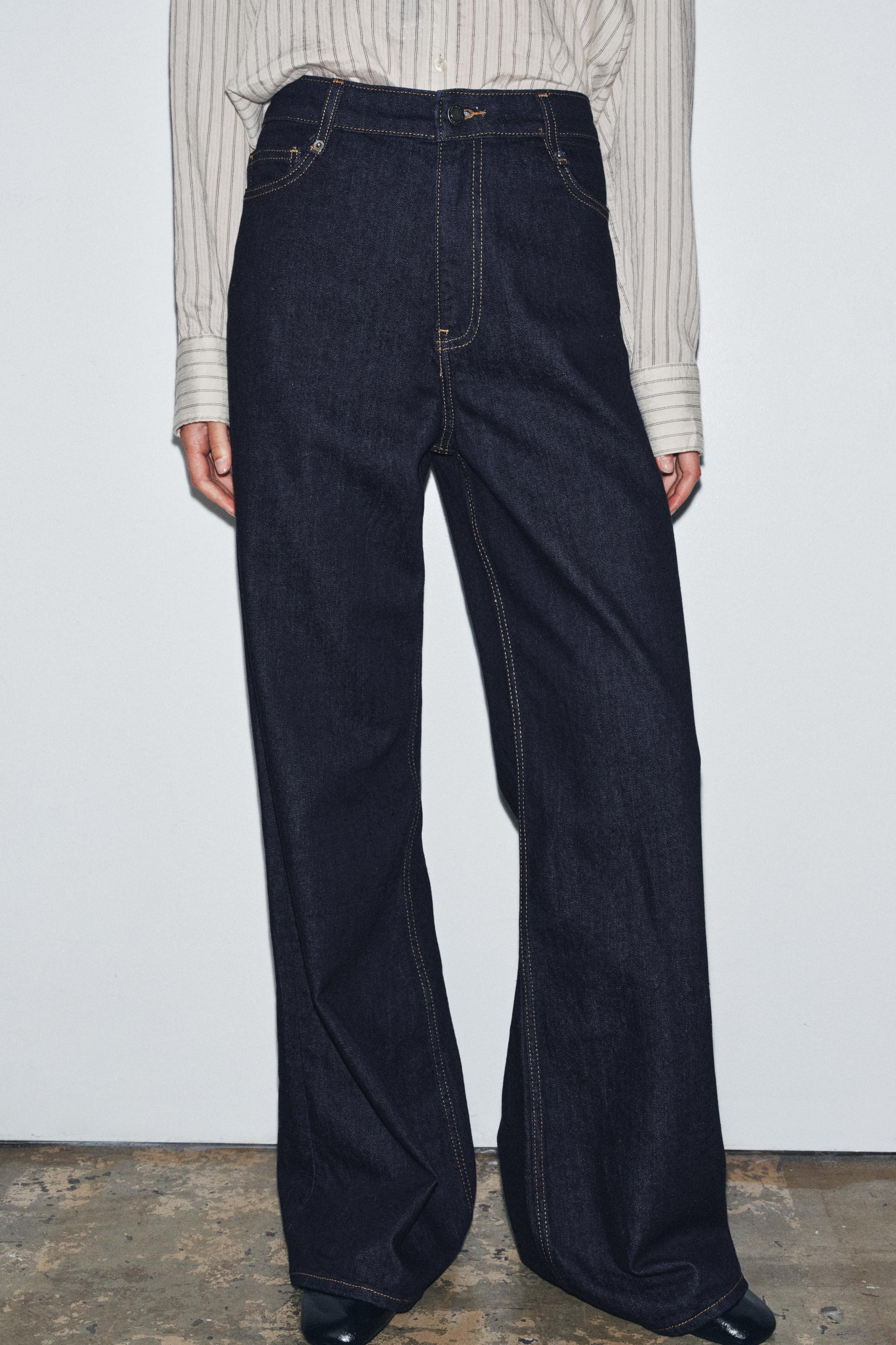 ZW COLLECTION HIGH-WAIST WIDE LEG JEANS | Zara US