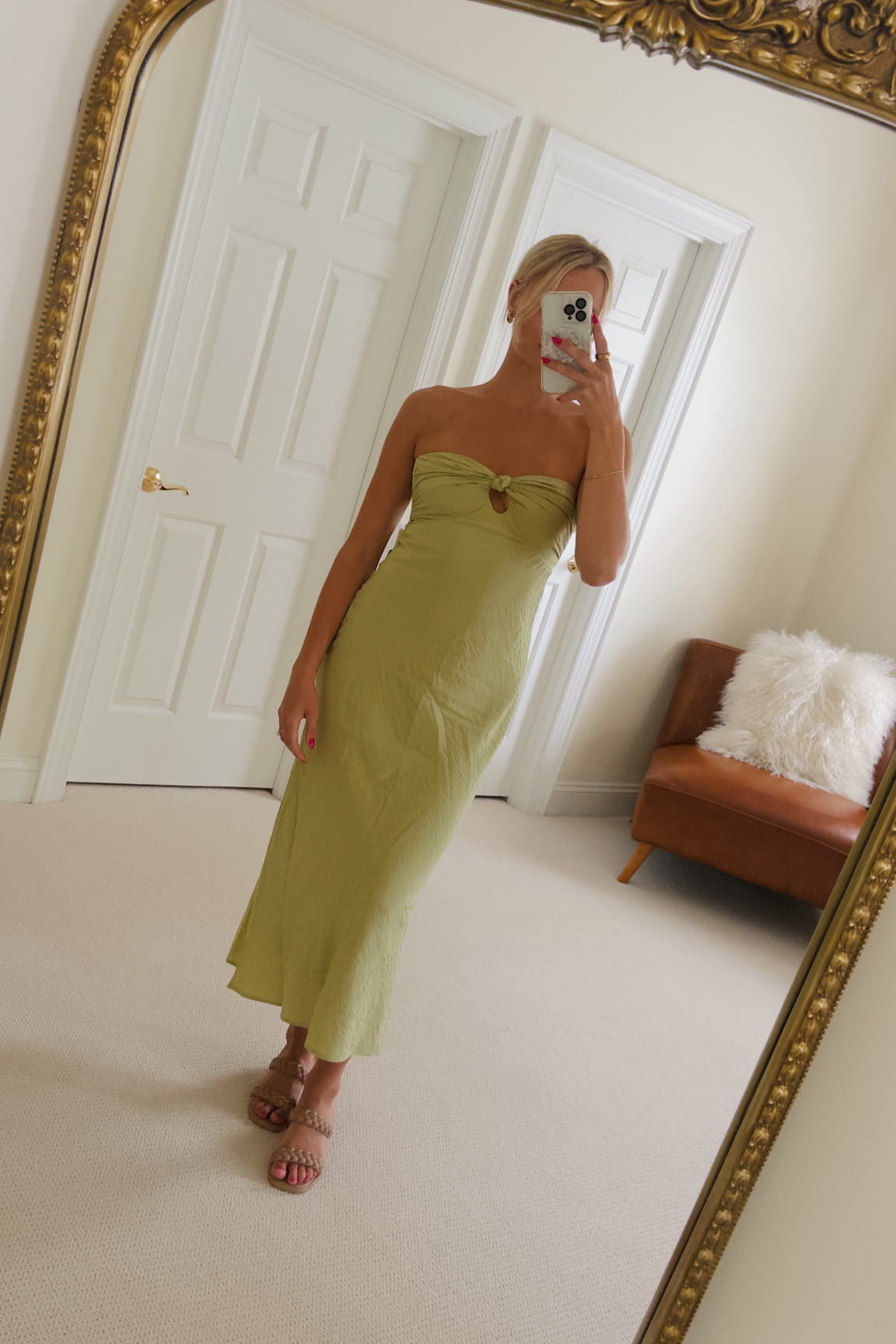 Love this color of green and the style! My size is a small which is out of stock :(

#LTKSeasonal #LTKFindsUnder100