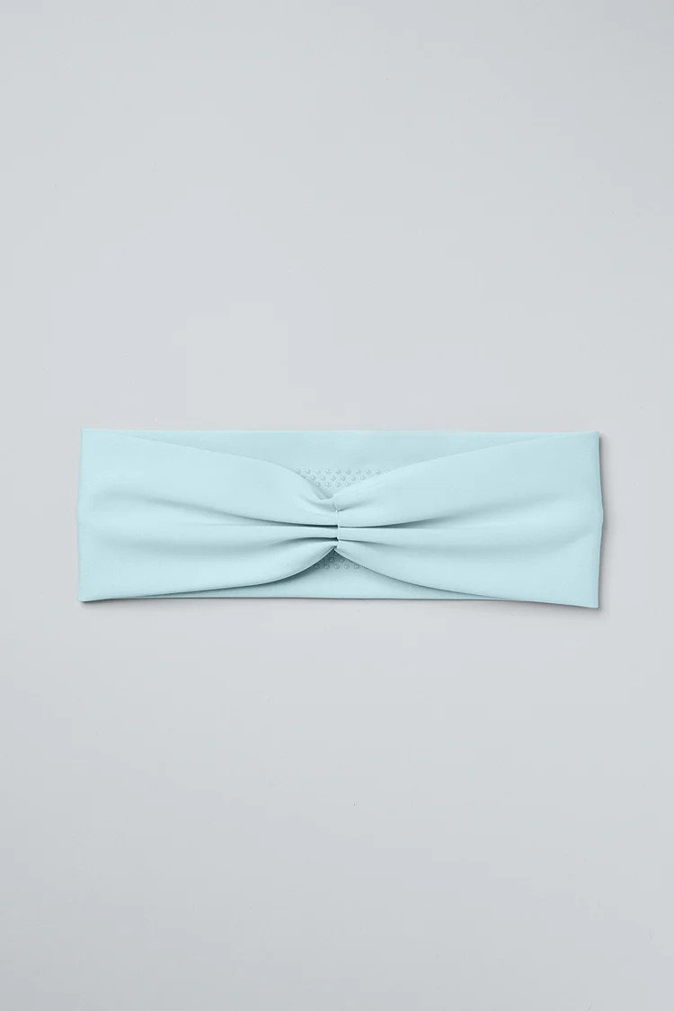 Airlift Headband - Chalk Blue | Alo Yoga (US)