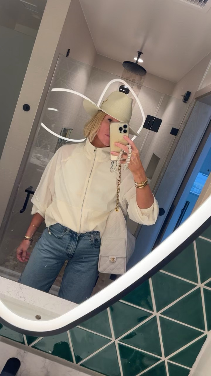 Brand NEW lululemon windbreaker jackets! Dress them up or down! Super light weight and the best fit! Wearing smalls for size reference 