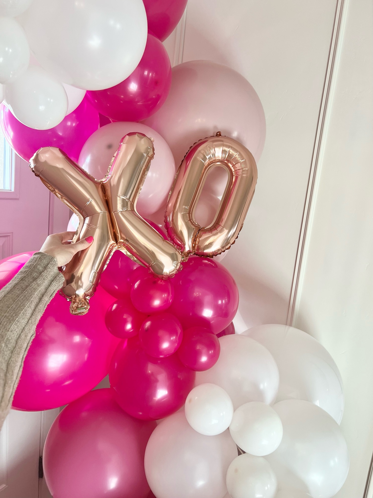Valentines / Galentines balloons 💕 loving these bright pinks this season 😍

#LTKSeasonal #LTKparties