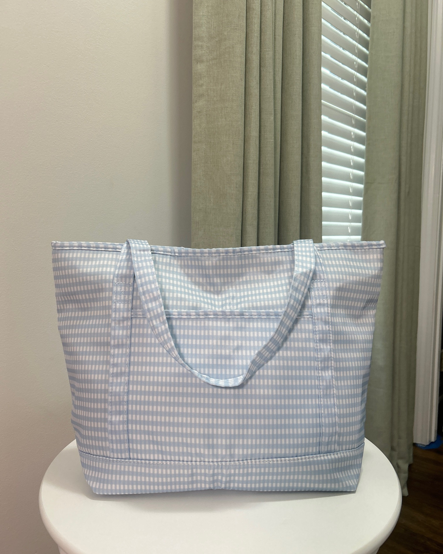 The cutest look for less totes and zipper pouches! Perfect for a diaper bag, beach bag, and more! 

Grab one and personalize for the complete look! 🩵🩵🩵