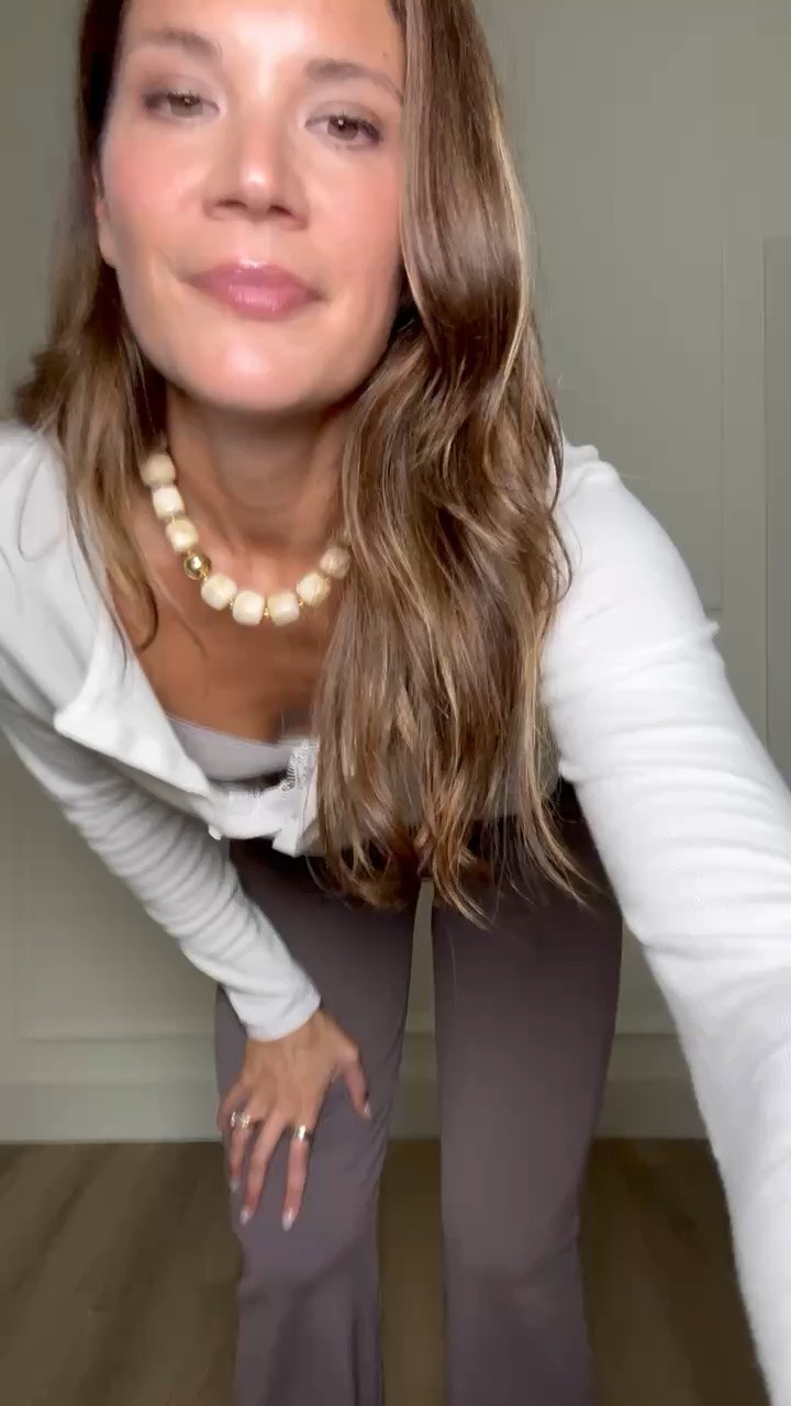These straight leg pants are such a good alternative to denim for fall. The higher rise and full length fit work so well with a fitted cardigan and pointed toe shoes for the office or dinner.

straight leg pants, tall girl pants, long length pants, fall trousers, fitted cardigan, office outfit, business casual outfit, tall women fashion, neutral fall outfit, long leg approved, StangandCo

#LTKootd #LTKSeasonal #LTKTall