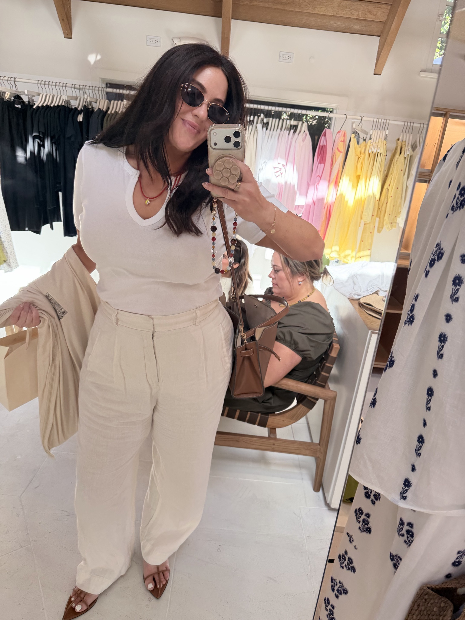 Old Everlane pants I hope the bring back. They have great linen. Mally’s x Shopbop collab tee is so good. We all need it. Found some alternative less $$ dupes of sandals. 
