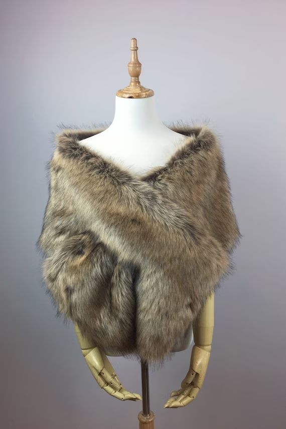 Brown Faux Fur Bridal Wrap Wedding Fur Shrug Brown Fur Wrap - Etsy | Etsy (US)