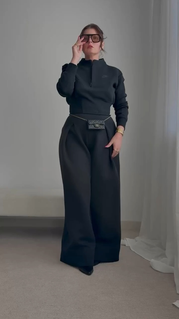 Nike 
Tracksuit 

#LTKActive #LTKootd #LTKSeasonal