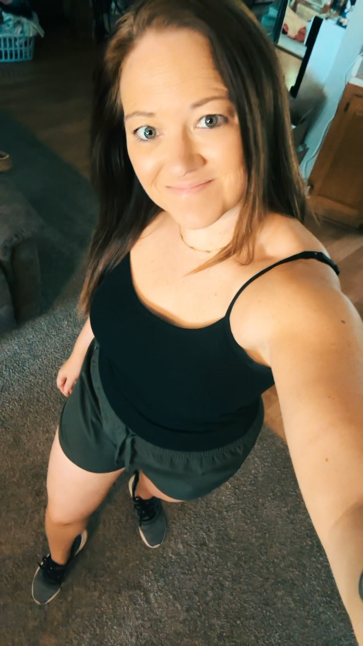 Outfit of the day
Getting hair done and cleaning the house
Wearing medium in all

#LTKootd #LTKgrwm #LTKmomlife