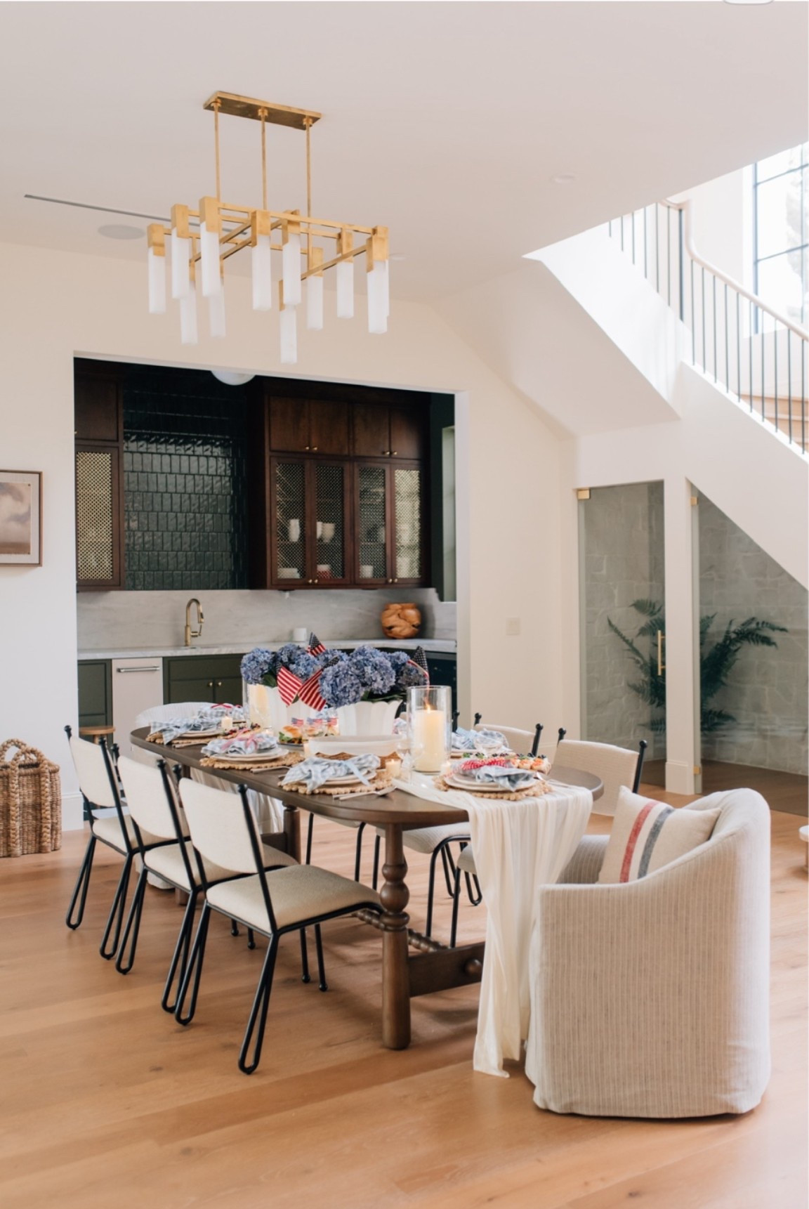 Our dining table @luluandgeorgia table and chairs and swivels from @perigold