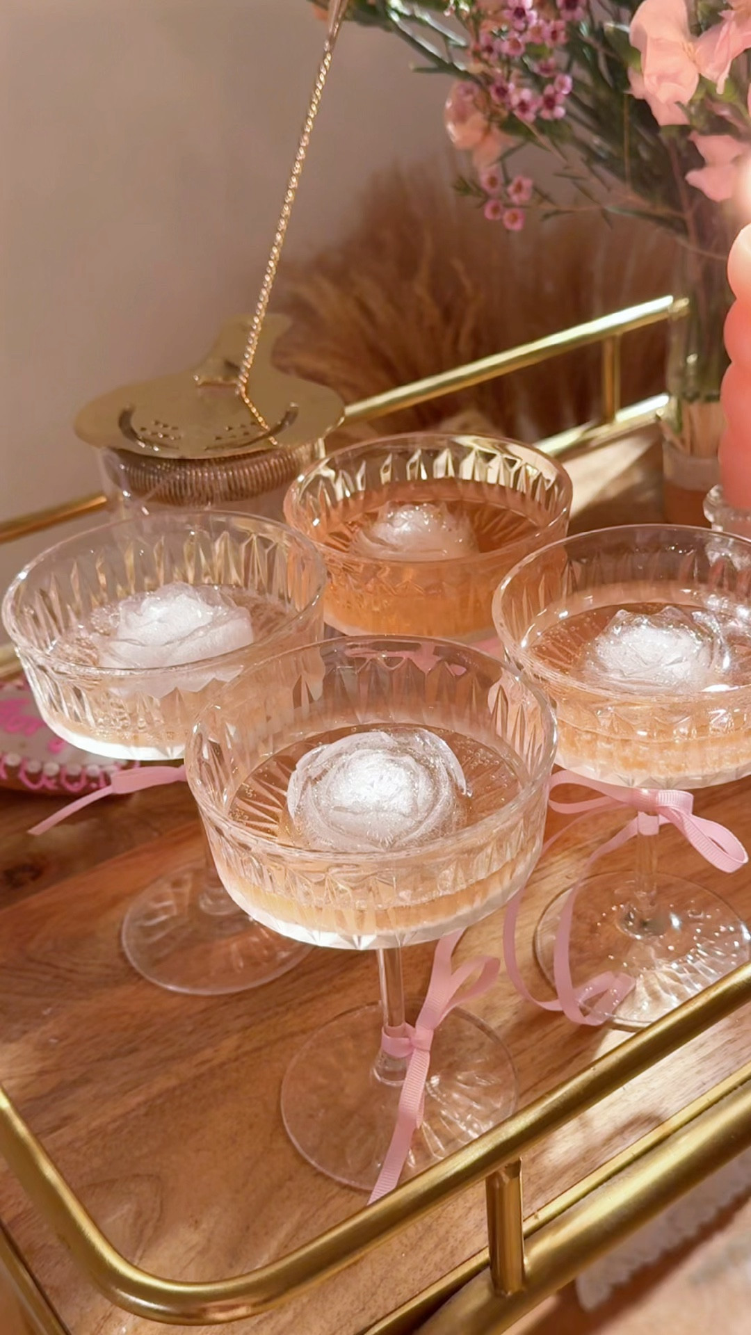 The prettiest cocktails for your next party! 

#LTKVideo #LTKparties #LTKhome