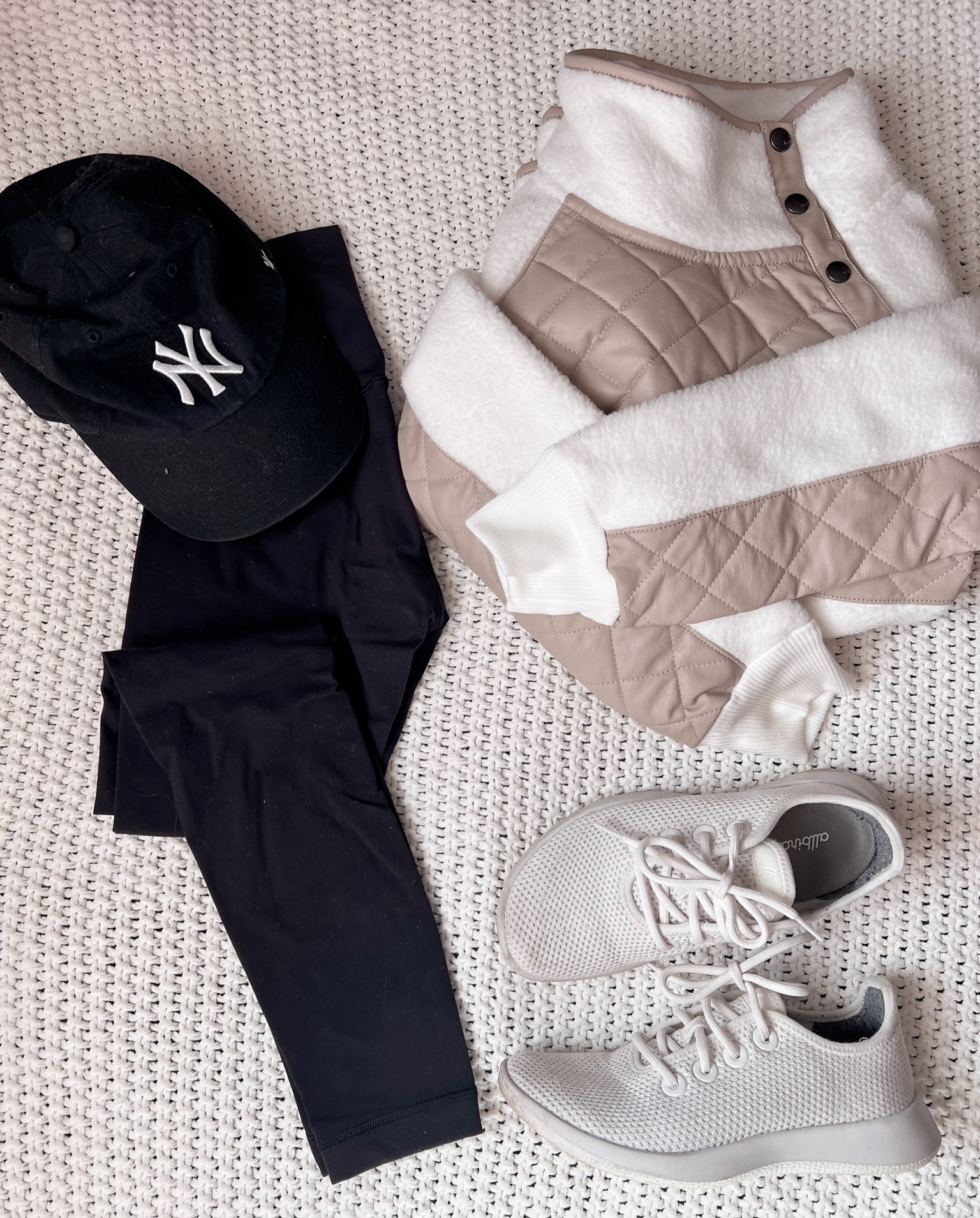 Errands outfit 🖤

Abercrombie cozy wear still on SALE! 

Cozy fit / leggings outfit / fall legging outfit / sale / travel outfit 

#LTKSeasonal #LTKsalealert #LTKstyletip