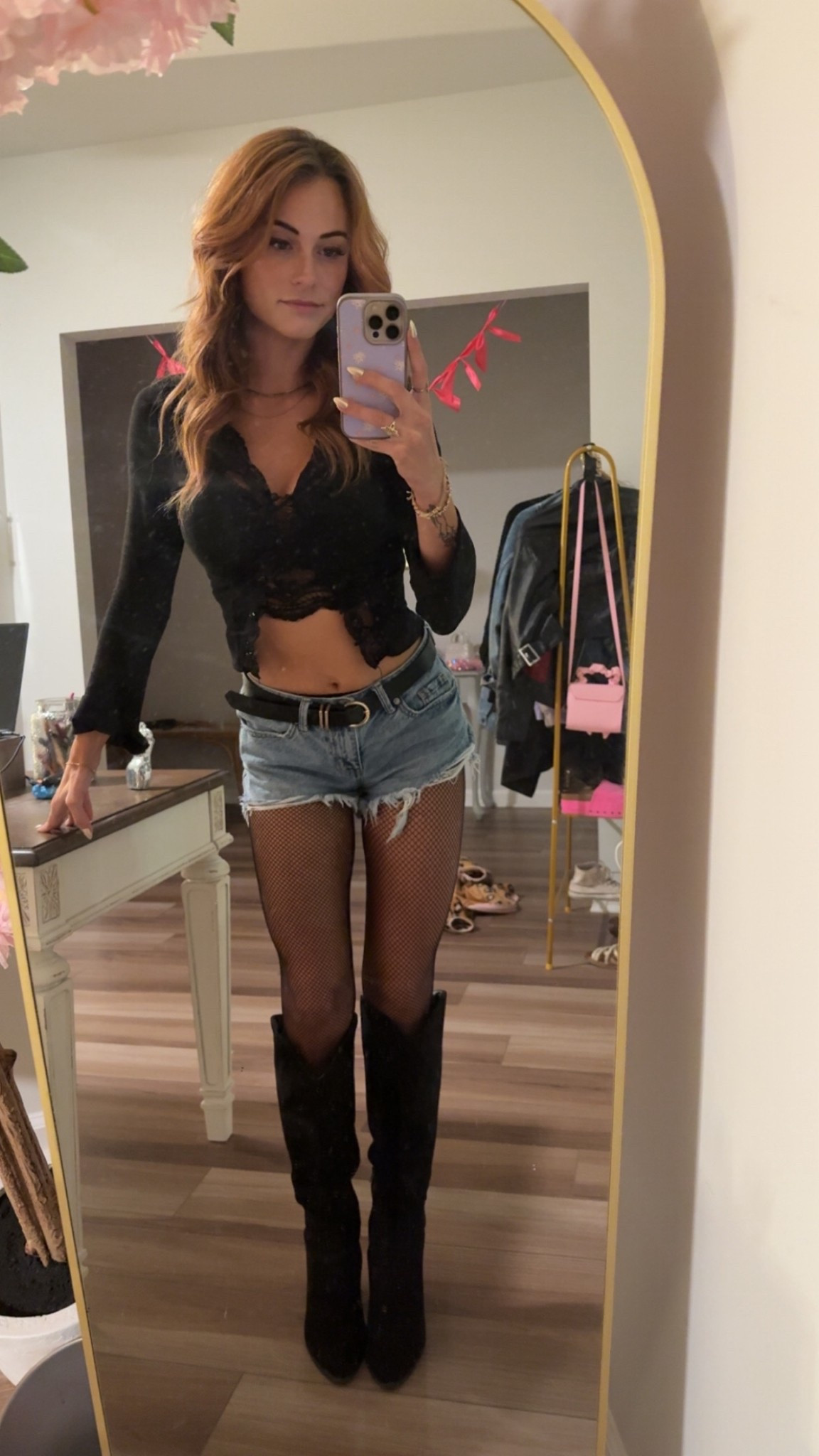 A little fun night to the bars calls for all black edgy outfit 😊

#LTKootd #LTKdayinmylife #LTKgrwm