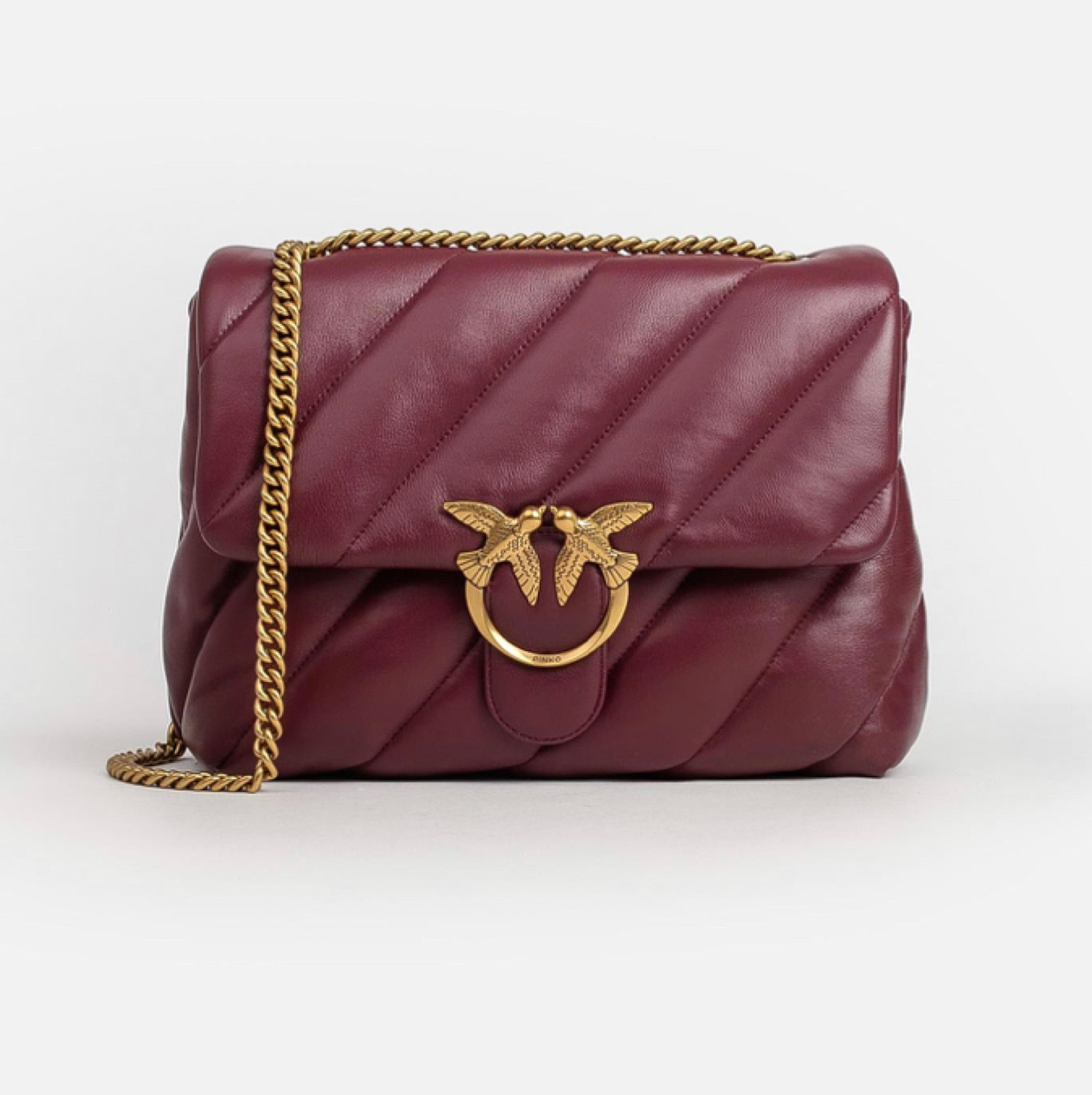 #pinko #bag #streestyle

#LTKsalealert #LTKworkwear #LTKeurope