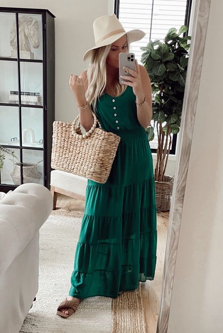 Amazon maxi dress on SALE! So many colors and perfect for summer. My hat is also 40% off. 

Summer Dresses. Maxi dress. Beach vacation. 

#LTKSaleAlert #LTKStyleTip #LTKFindsUnder50