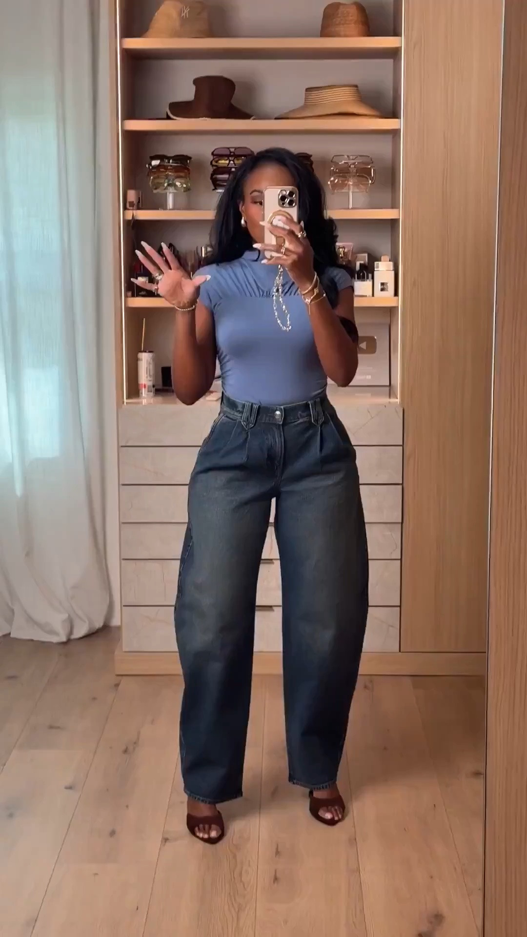 THE JEANS 😮‍💨👖

That waist-to-hip fit is EVERYTHING. These high-waisted jeans hug in all the right places while still giving that relaxed, effortless denim look. Paired with a fitted top and heels, this is such an easy elevated everyday outfit.

high waisted jeans, flattering denim, curvy fit jeans, casual chic outfit, fall denim outfit

Wearing: Size Small | 5’4” | 140 lbs | 34D-27-40

📲 Download the FREE LTK app & follow me (@kirasfashionfinds) to shop all my daily finds.

#LTKPetite #LTKStyle